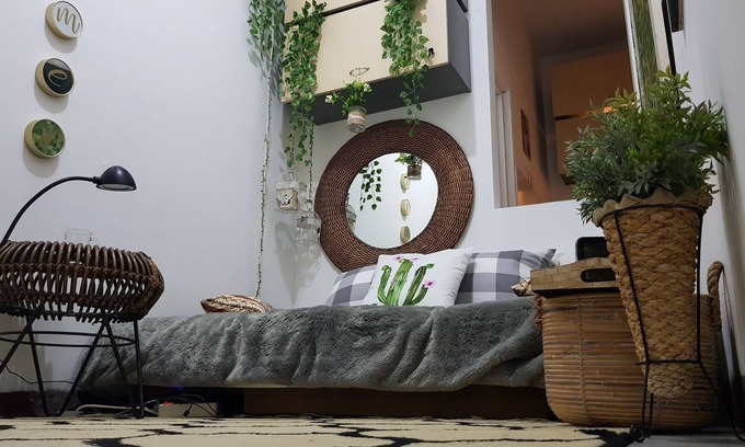 Depok Apartment | Boho Minimalistic Apartment, 1 person,Wifi, full amenities, great value of money