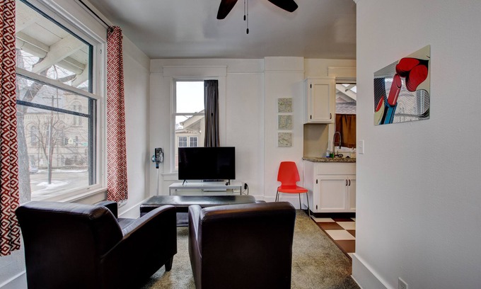 North End Apartment | Boise-Downtown-historical-unique Arthouse 3
