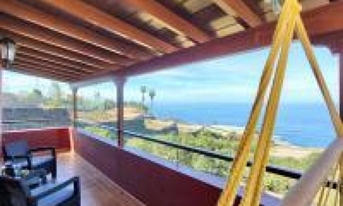 Las Cuevas Apartment | Bollullo Sunset Apamate