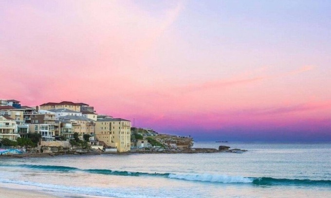 Bondi Beach Apartment | Bondi Bliss Lamrock - 1 minute to beach + Parking