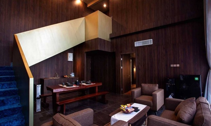 Pekanbaru Hotel | Bono Hotel by ARTOTEL - Pekanbaru