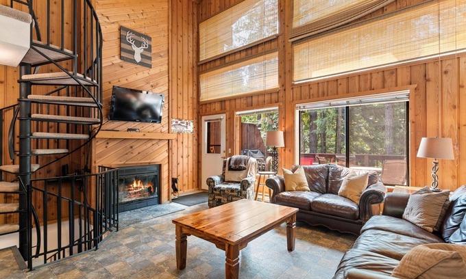 Whitefish Condo | Book for the Holidays! Home with Indoor/Outdoor Pool and Hot Tub Access!