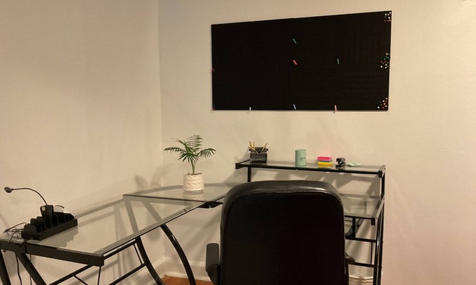 Boonton Bed & Breakfast | Book Lover's Retreat & Writer's Den In The Heart Of Boonton