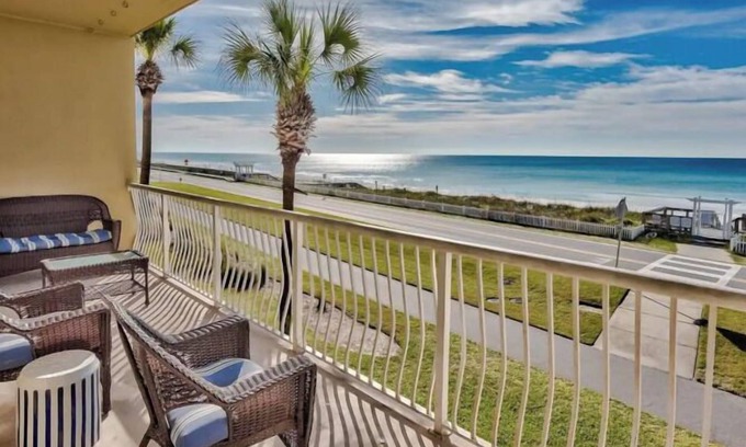 Miramar Beach Condo | 🦩Book Me Baby! Bodacious Beach Retreat Condo in Destin🦩