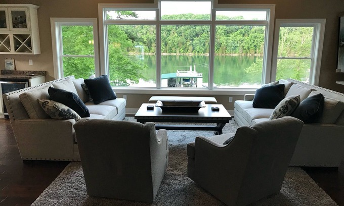 La Follette House | Book now for 2026!