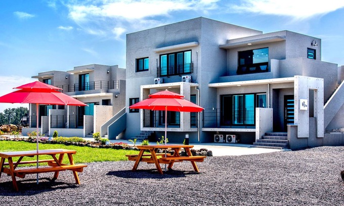 Andeok Apartment | Boreum Pension