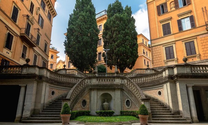 Quartiere III Pinciano Apartment | Borghese Magnolia Suite