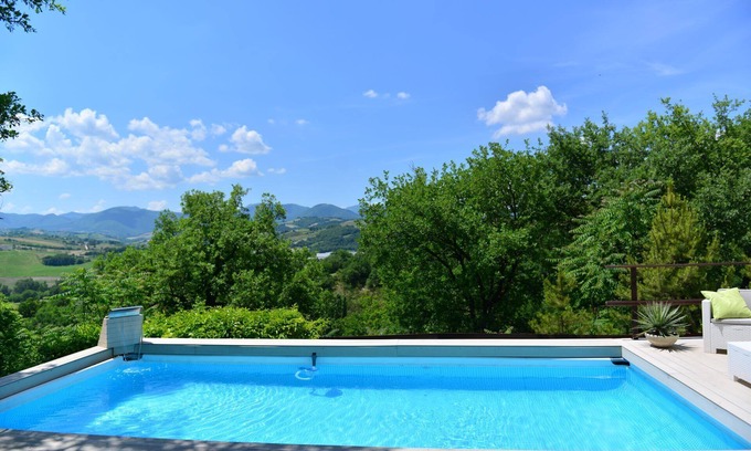 Fabriano House | Borgo Canapegna - Casa Celeste