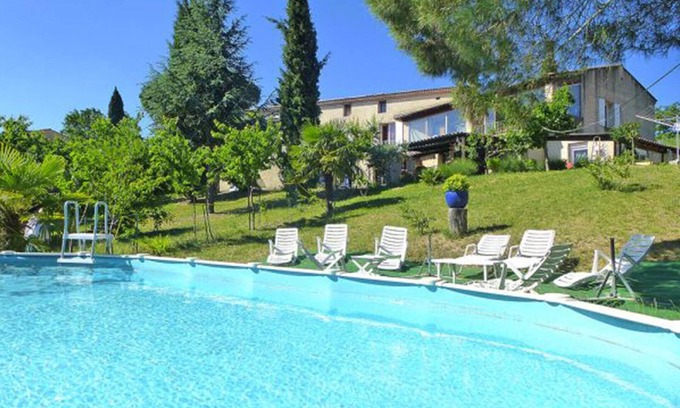 Pierrevert House | Bottom of the villa RESPLENDIN