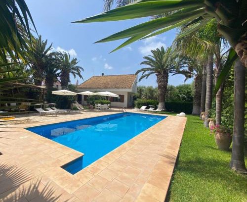 Caucana-finaiti-casuzze-finaiti Nord Villa | BougainVilla