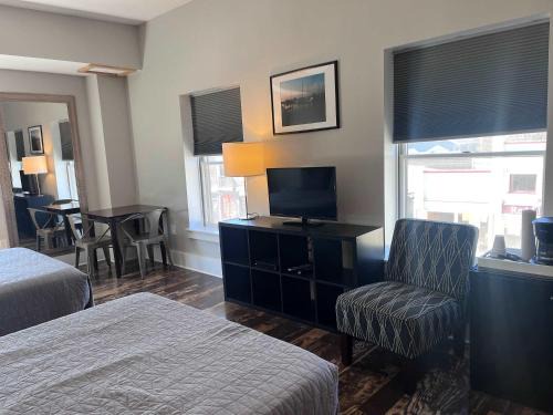 Northport House | Boutique Hotel Room 9