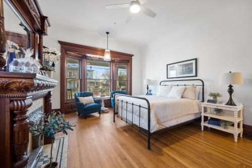 Sandusky House | Boutique Style Condo Near Downtown Waterfront