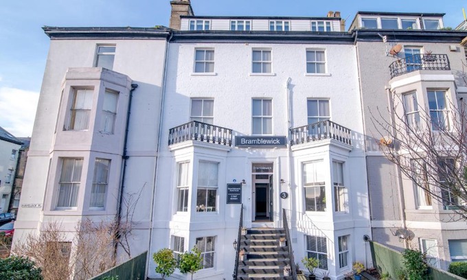 West Cliff Bed & Breakfast | Bramblewick