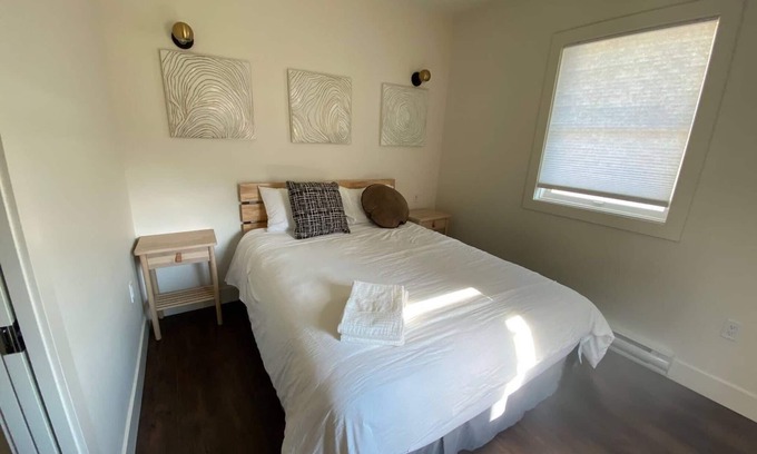North Central Edmonton Apartment | Brand New 1 Br 1 Bath Close To All Walkable