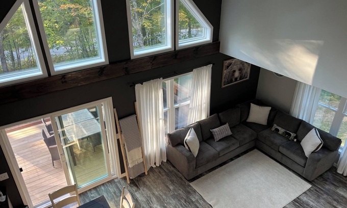 Campton House | Brand New 3 Bedroom Chalet in Waterville Estates nestled in the White Mountains