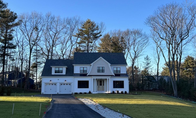 Walpole House | Brand new 4 bedroom high end home in Walpole