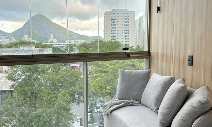 Leblon Apartment | Brand new studio in leblon