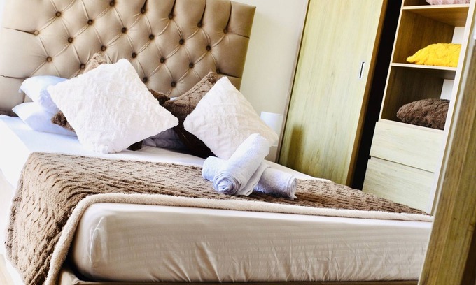 Torices Apartment | Brand new condo over Marbella