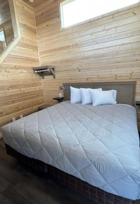 Valle Ski Chalet | Brand New Cozy Cabin with Loft & King bed near Grand Canyon South Rim March 2026