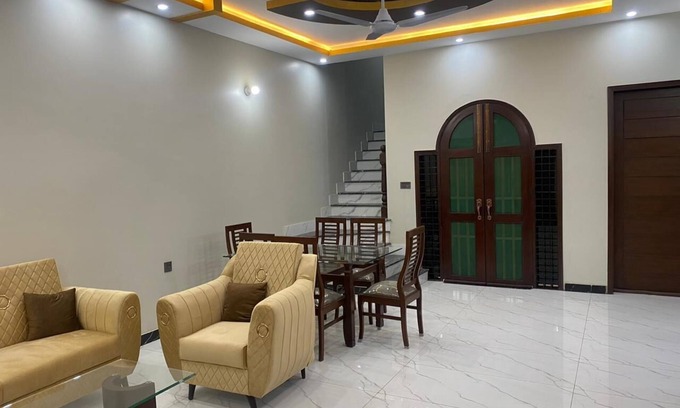 Karachi House | Brand New House with 5 bedrooms