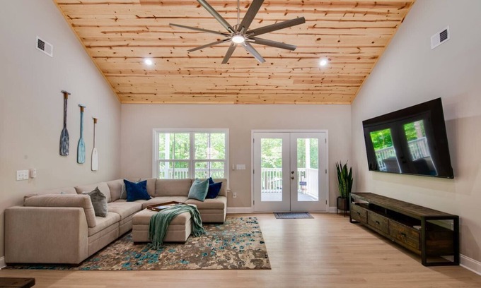 Fair Play House | Brand new, lakefront, deep water cove w dock