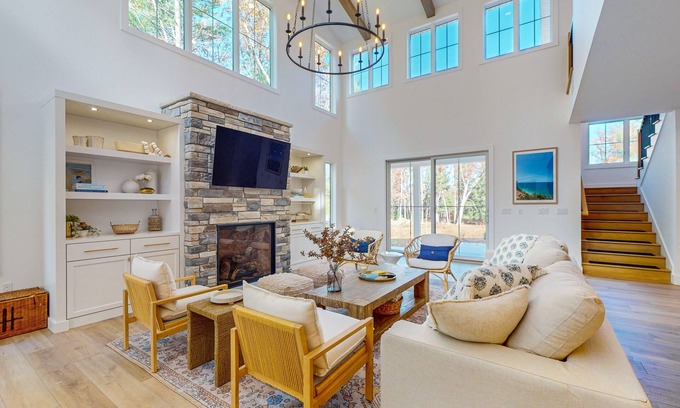 Glen Arbor House | Brand New Luxurious Home, w/Fire pit, Gas Grill, near Lakes & Trails!