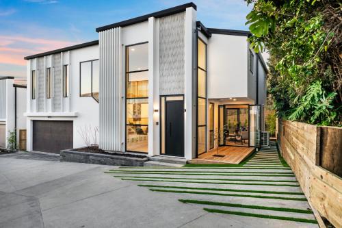 Remuera House | Brand-new Luxury in Remuera