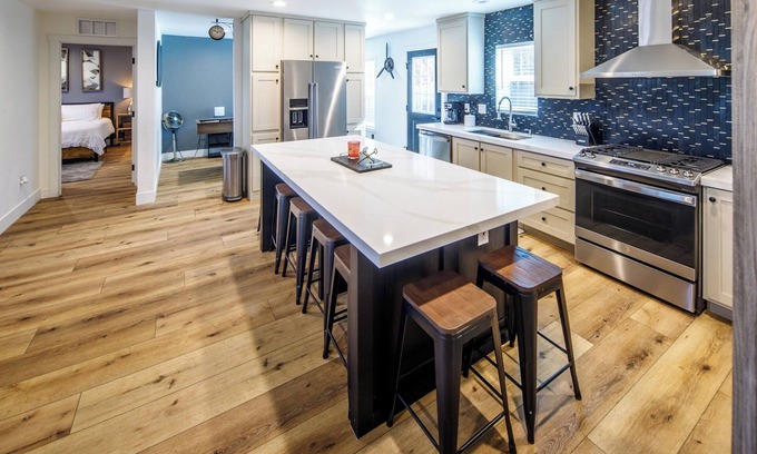 Parker Strip House | BRAND NEW 🌟Spacious🌟 Parker Strip Oasis TONS OF BOAT PARKING