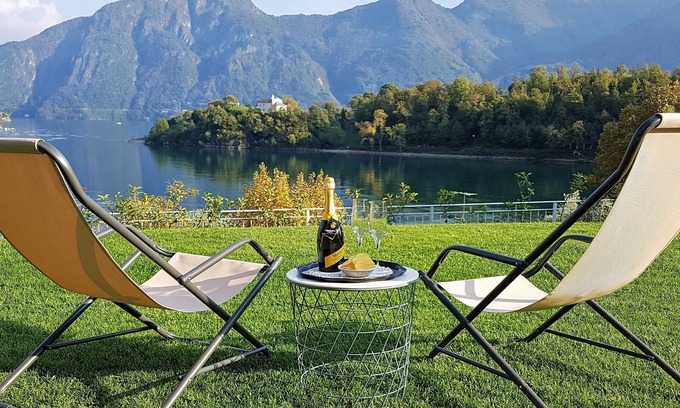 Tremezzina Apartment | Brandnew apartment with stunning view, garden and pool