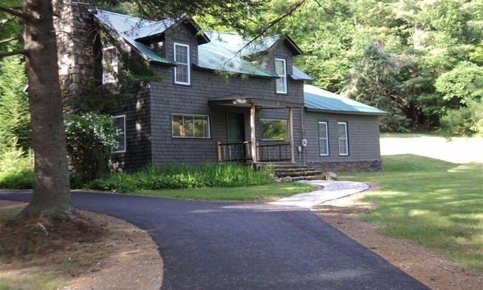 Brant Lake House | Brant Lake Adirondack Camp - Gore Mountain Range