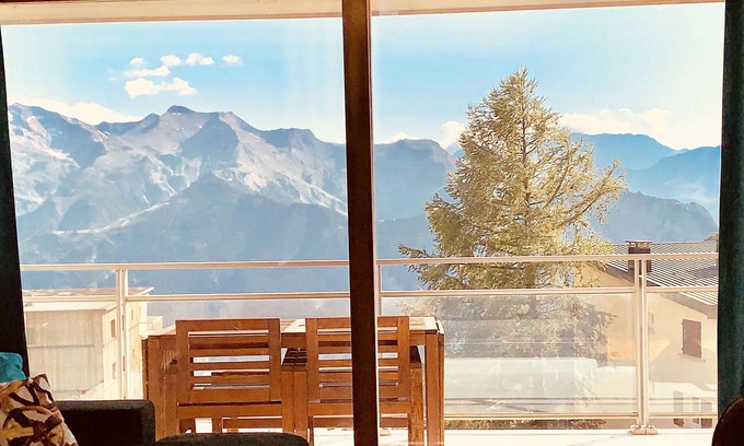 Viel-Alpe Apartment | BREATHTAKING MOUNTAIN VIEW LARGE APT DIRECT ACCESS TO CHAIRLIFT & SLOPES OFFERS