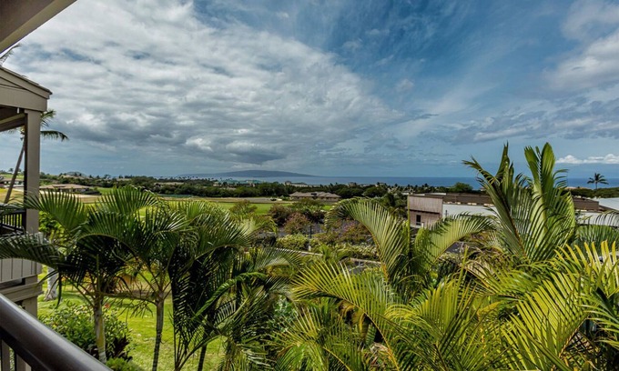 Wailea Condo | Breathtaking Ocean and Fairway Views! Top Floor #208