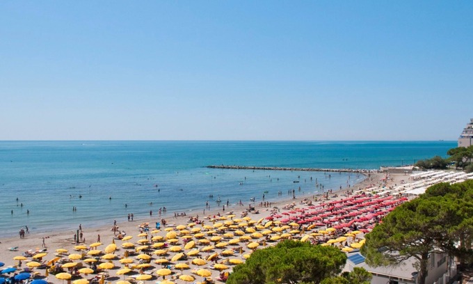 Grado Pineta Apartment | Breathtaking Seaview in Grado - Beahost Rentals