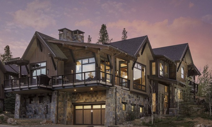 Peak 8 Villa | Breckenridge 48 - Four Bedroom Villa, Sleeps 13