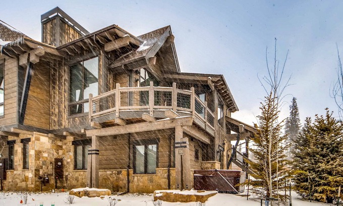 Peak 8 Villa | Breckenridge 49 - Four Bedroom Villa, Sleeps 10