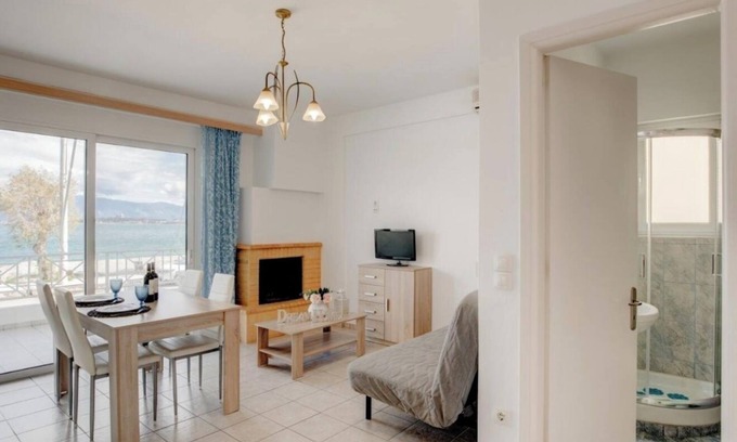 Gefira Mpania Apartment | Breeze Seaside Apartment