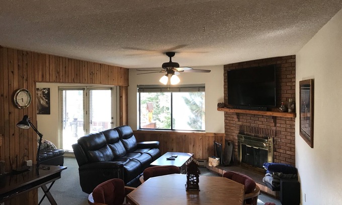 Brian Head Condo | Brian Head Ski In/Out 2 Bed-2 Bath Condo in Prime Location