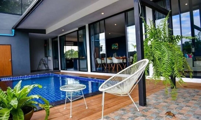 Doi Saket Villa | Brick Box Pool Villa & Café