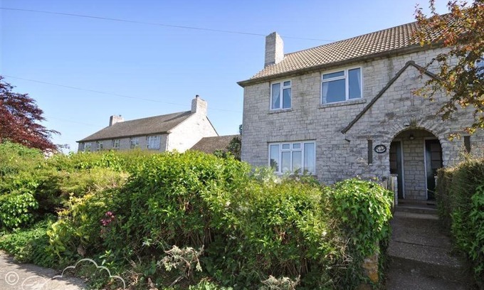 Puncknowle House | Bride Valley View, PUNCKNOWLE