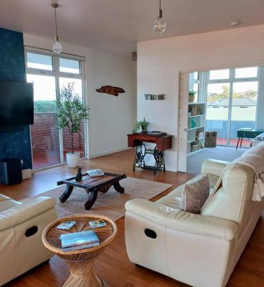 Bridport House | Bridport Breeze