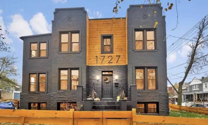 Fairlawn House | Bright and Spacious Bottom Unit!