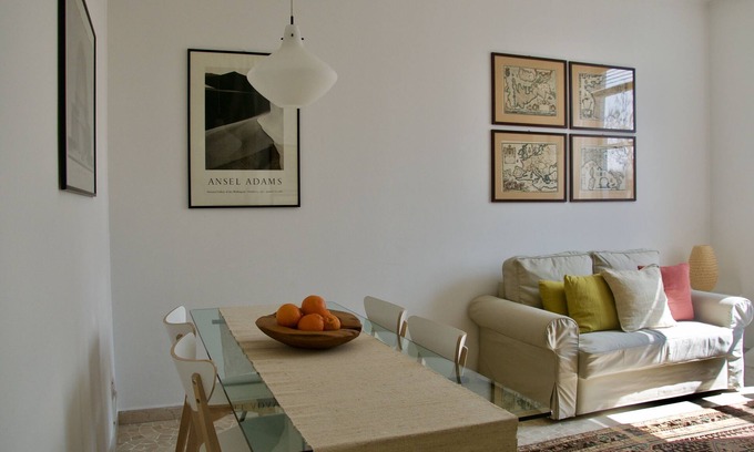 Dergano Apartment | Bright apartment for 5 close to Isola district
