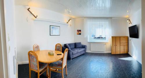 Mittelstadt Apartment | Bright Apartment in Prime Location