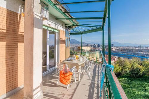 Naples Apartment | Bright Apartment Private Parking Naples - Happy Rentals
