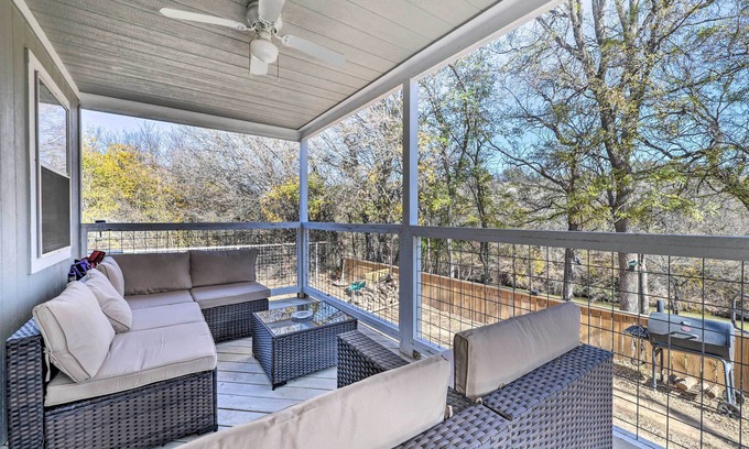 Bangs Cabin | Bright Brownwood Home with On-Site River Access!