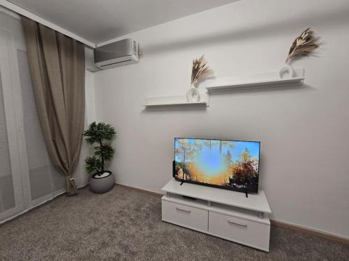 Kisela Voda Apartment | Bright & Cozy Home, Skopje