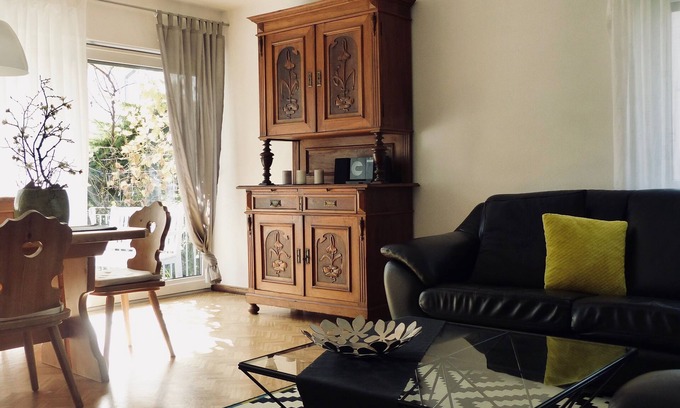 Dahn Apartment | Bright, modern apartment with charm in Dahn