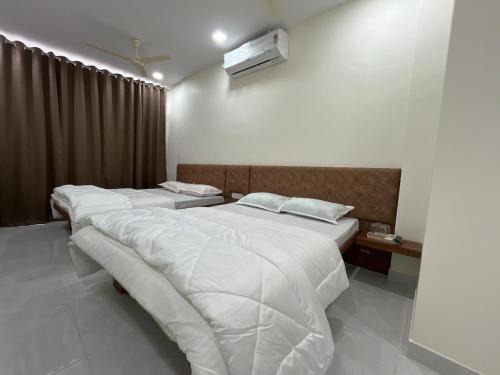 Ujjain Apartment | Bright Stay Retreat