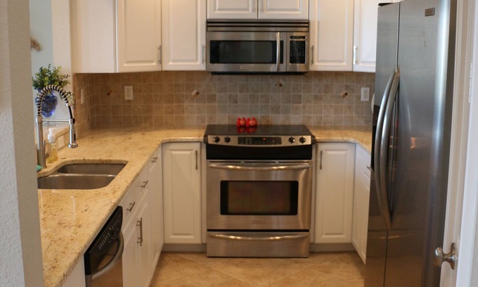 Redington Shores House | Bring Your Boat - Steps From the Beach