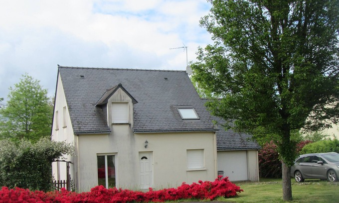 Rochefort-en-Terre Cottage | Brita Cottage - 4 bedroom cottage in beautiful tourist town Rochefortt en Terre